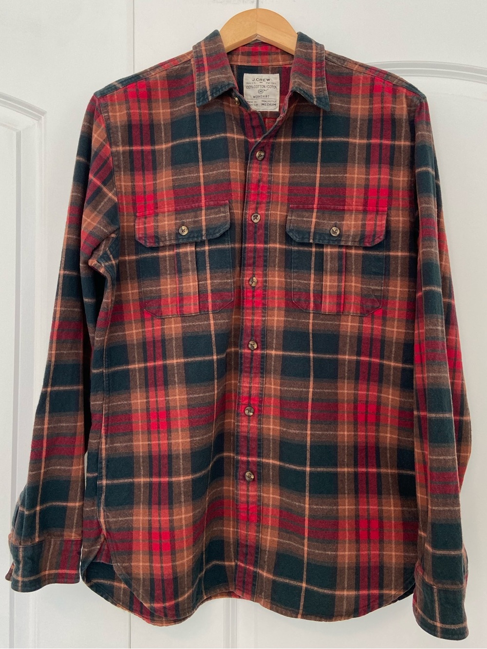 J. Crew Mens Workshirt Medium Red Green Plaid Flannel Button Up 100% Cotton